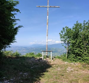 Grotte aux fées et Croix de Meyrieu - CLAUDE - 4