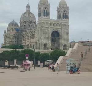 Marseille à vélo facile  :  Buzine - Docks - Marseille - 3
