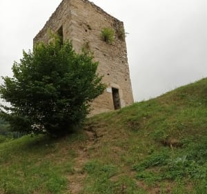 Loudenvieille, Moulor-toren en het meer van Génos - Loudenvielle - 4