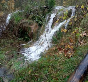 Baume-les-Messieurs-waterval en de Roche-belvedere - Baume-les-Messieurs - 4