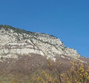 En dessous du Belvédère Vertige des Cimes - Noyarey - 5