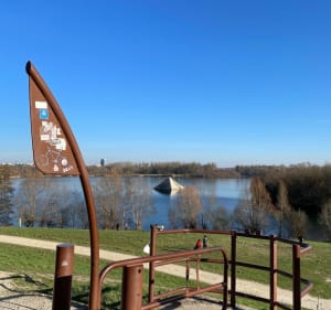 Promenade en vélo par le Rond-Point du Chêne et de l'Etang de la Folie - Pierre - 5