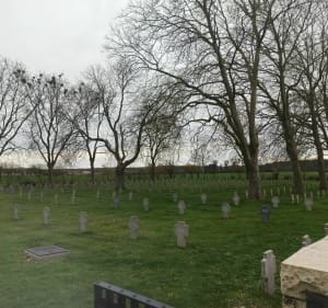 Mangiennes : son cimetière militaire et sa campagne - Mangiennes - 5
