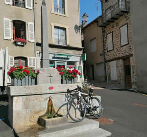 Une porte sur l'Aubrac au départ de Chaudes-Aigues - Chaudes-Aigues - 3