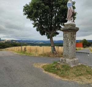 Superbe balade avec vu sur le lac de Naussac . - Langogne - 3