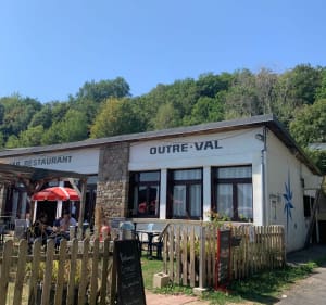 Outre-Val uitzicht op het Château de Val - Sarroux - Saint Julien - 3