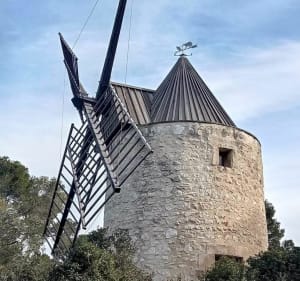 Les moulins de Daudet - Fontvieille - 3
