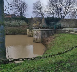 Remparts de Bergues par les canaux - Bergues - 3