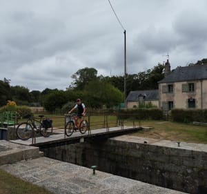 Redon vers Nantes. Chemin de halage. - Saint-Nicolas-de-Redon - 3