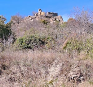 Plateau du Grand Puech depuis le centre de Vernègues - Vernègues - 4