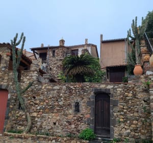 Grimaud, son château et le pont de fées - Grimaud - 4