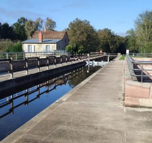 Autour du canal en partant d'Estivareilles. - Estivareilles - 3