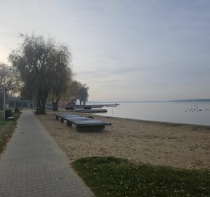 Jezioro w kuźnicy przez lasy - Nądnia - 3