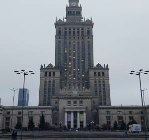 Jesienny, poranny spacer wokół Pałacu Kultury - Warszawa - 3