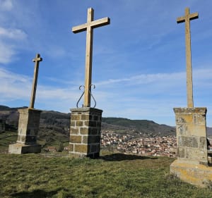 Des trois croix à l'église à Langeac - Langeac - 3