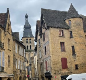 Centre historique de Sarlat par le côté Sud - Sarlat-la-Canéda - 4