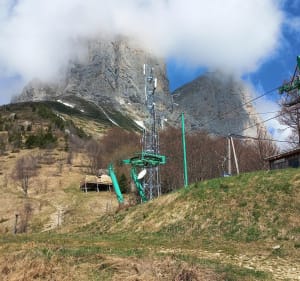 Refuge de la Soldanenne (Vercors) et vue panoramique - Château-Bernard - 2