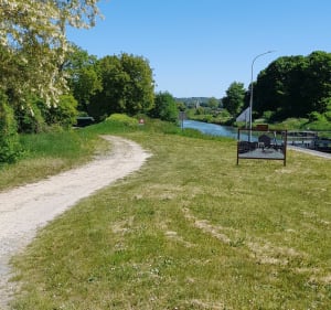 Aux bords de l'eau à Vailly sur Aisne - Vailly-sur-Aisne - 3