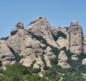 Du funiculaire de Sant Joan au sommet de Sant Jéroni - Monestir de Montserrat - 4