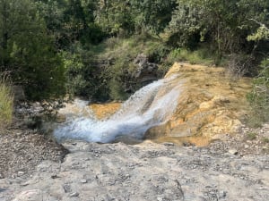 De boogbeek Vallon-Pont-d'Arc en de waterval van Pissevieille - Vallon-Pont-d'Arc - 146