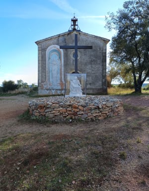 Le Trou des Fées, Notre Dame du Glaive et le Dolmen de la Gastée - Cabasse - 7