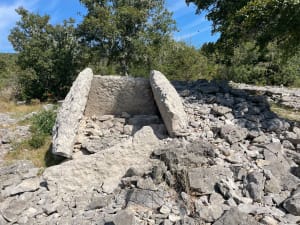 Chemin des Dolmens - Labeaume - La Buissière - 17