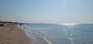 Jusqu'à la plage le long du canal, le littoral et la Maïre - Portiragnes - 18