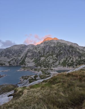 Bivouac avec vue sur le lac au Refuge des 7 Laux - Le Haut-Bréda - 7