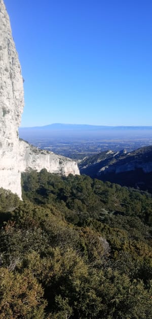 Rocher des Deux Trous, Mont Gaussier et Lac du Peiroou - Saint Rémy de Provence - 36