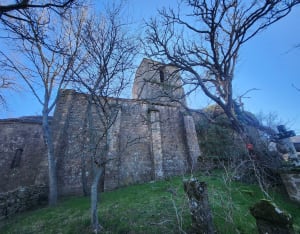 Klim naar Notre-Dame-de-Roubignac en de kasteelruïnes - Octon - 19