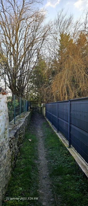 Entre vieilles pierres et ruisseaux à St Symphorien - Saint-Symphorien - 10