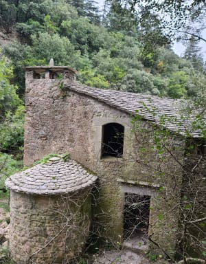 Le Cirque de Navacelles et les moulins de la Foux - Saint-Maurice-Navacelles - 44