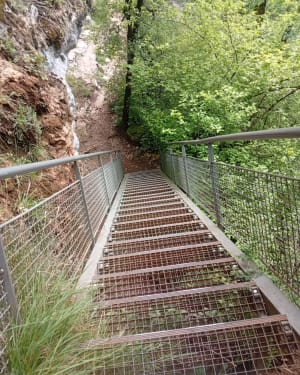 La Cascade d'Autoire et le château des Anglais - Autoire - 43