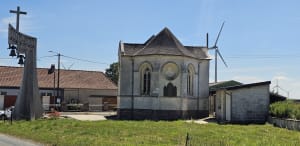 Château de Bomy et éoliennes - Bomy - 4