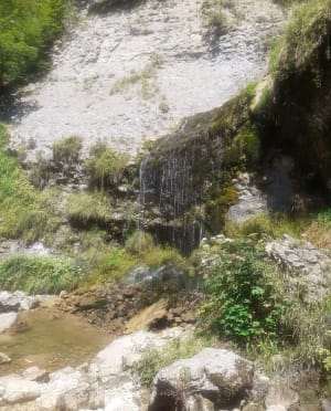 Doria-waterval, grot en Caret-huis - Saint-Jean-d'Arvey - 48