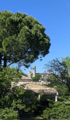De Eure-vallei in Uzès en de scheve toren van Pisa in de Gard - Uzès - 9
