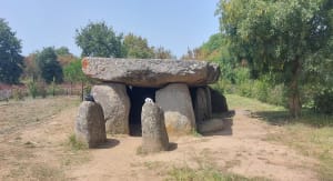 A la découverte des Menhirs et Dolmens - Angles - 6