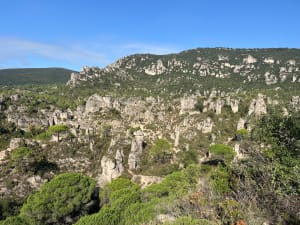 Beauté du Cirque de Mourèze et partie de cache-cache - Mourèze - 84