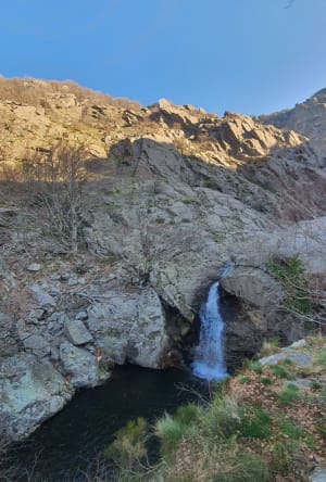 1000 Steps Trail en Vézoles-watervallen - Riols - 68
