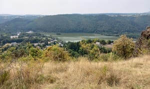 Ontsnap naar het Chambonmeer en maak een wandeling vol geschiedenis - Chambon-sur-Lac - 11