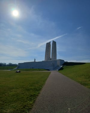 Du terril du Pinchonvalles au Monument Canadien - Avion - 39
