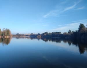 Fallavier, le lac et son château. - Vilefontaine - 11