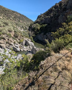 Belle balade dans les Gorges de la Guillera le long du canal - Rodes - 53