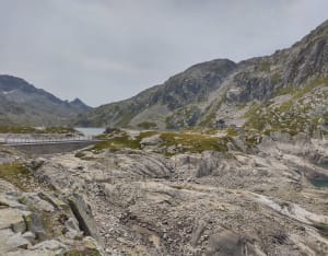 Bivouac avec vue sur le lac au Refuge des 7 Laux - Le Haut-Bréda - 13