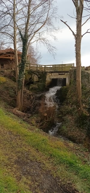 De Segnoux à Montmorin, par Serpanoux - Isserteaux - 10