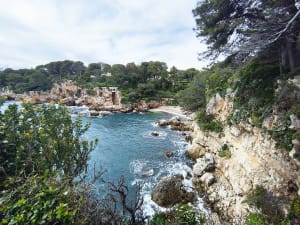 Du port d'Antibes à la gare de Juan les Pins. - Béa - 3