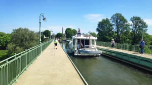Pont-canal , Loire et canal .  Briare - Christine - 8