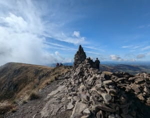 Découvrir le Puy Chavaroche et la beauté des monts du Cantal - Mandailles-Saint-Julien - 12