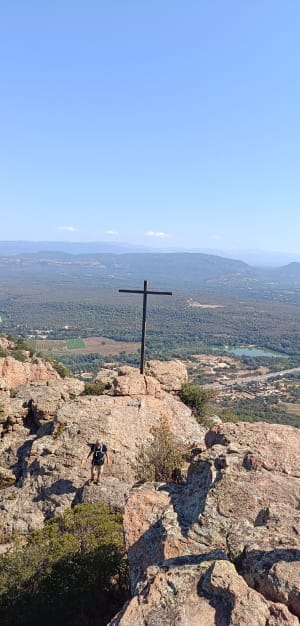 Beklimming van de Rocher de Roquebrune en prachtig panorama - Roquebrune-sur-Argens - 33
