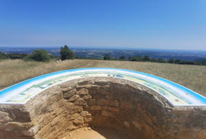Mont Thou en zijn cabornes, overblijfselen uit het verleden - Saint-Cyr-au-Mont-d'Or - 111